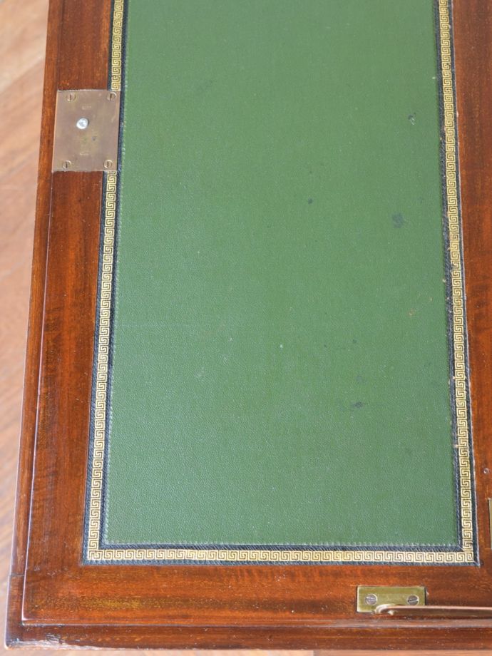 書斎デスクの天板