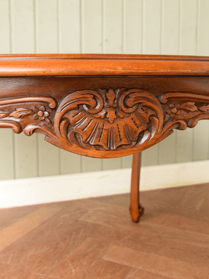 コーヒーテーブルの装飾