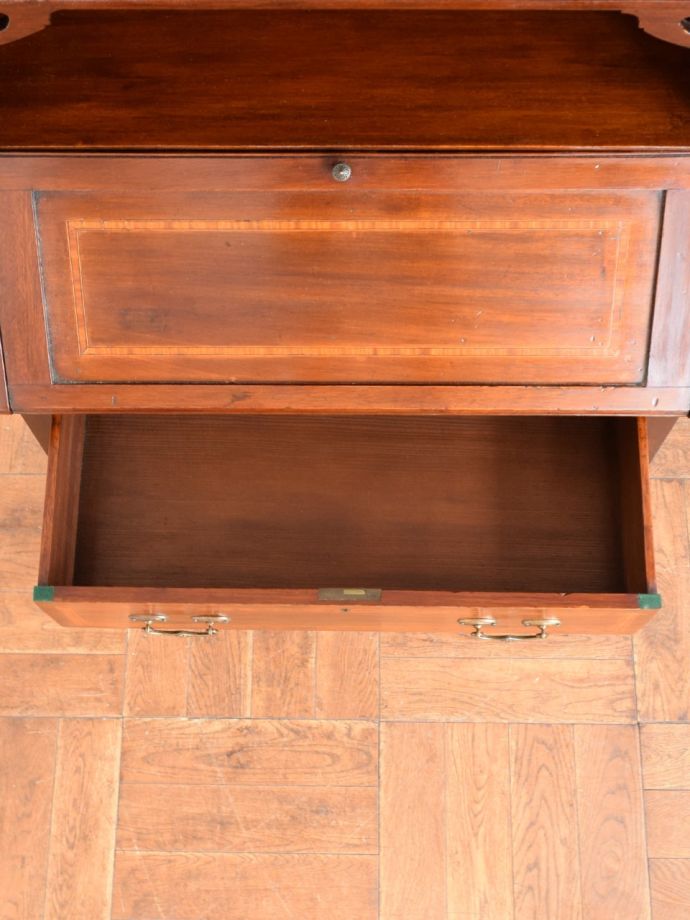 ビューローの引き出し