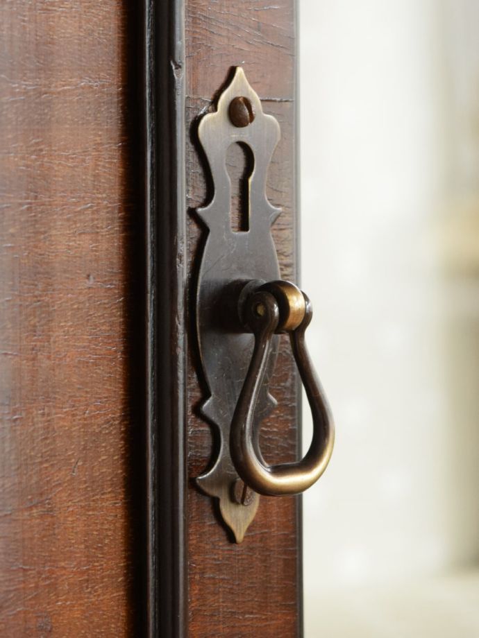 アンティーク家具の取っ手