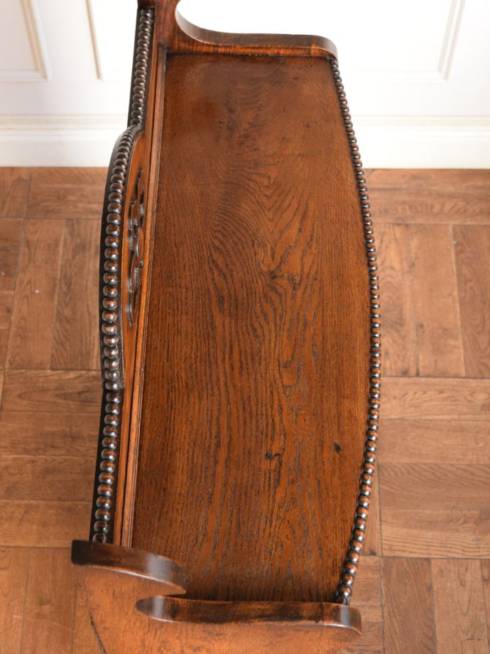 アンティーク本棚の天板