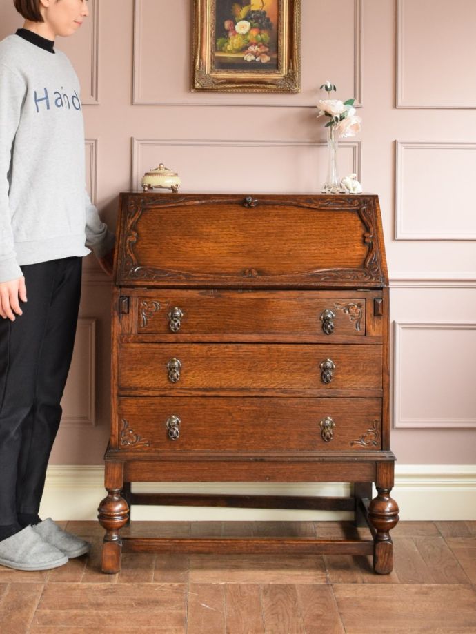 アンティークのライティングビューロー