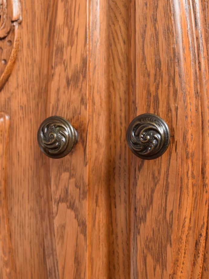 アンティーク家具の取っ手