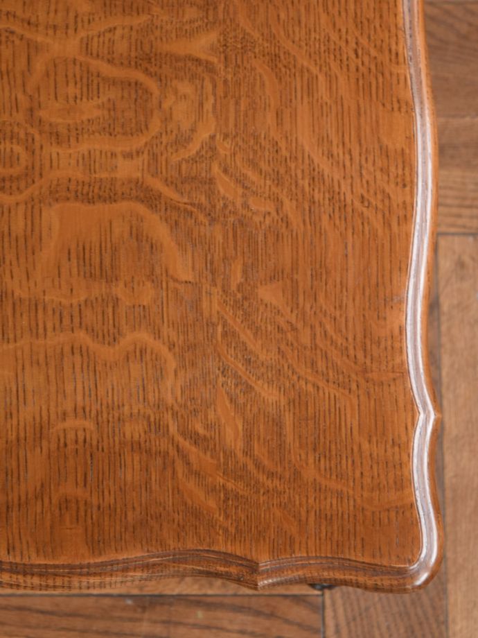 コーヒーテーブルの天板