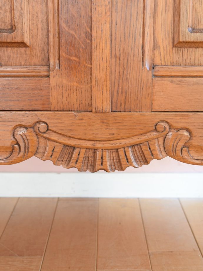 サイドボードの装飾