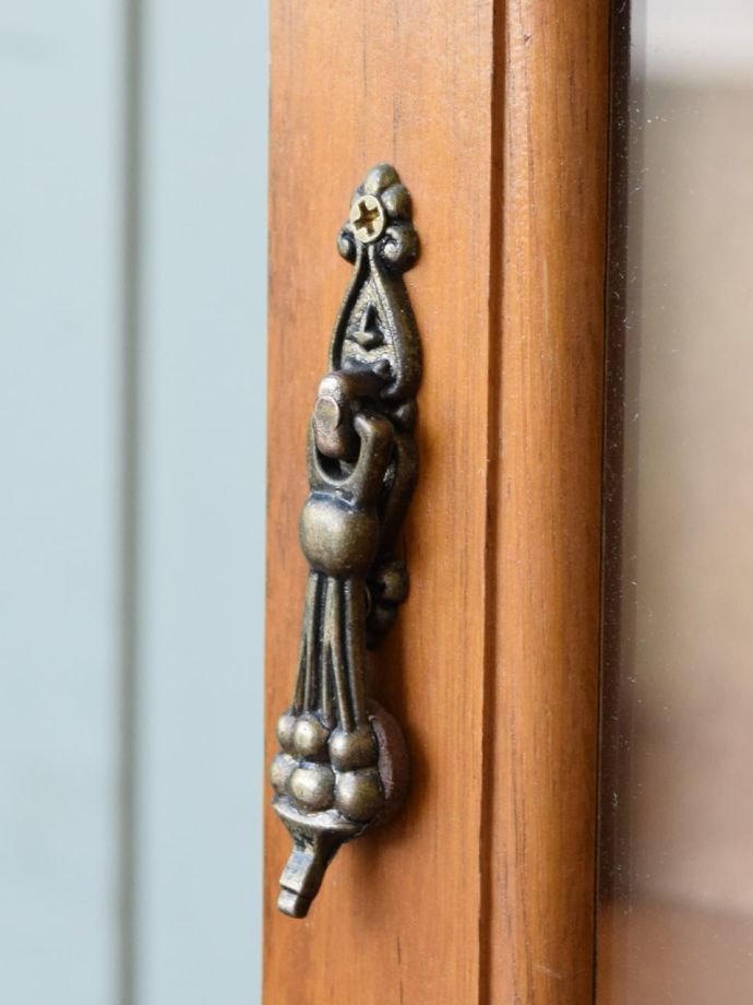 アンティーク家具の取っ手