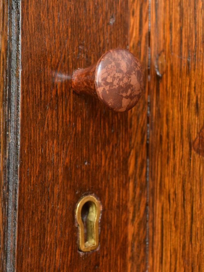 アンティーク家具の取っ手