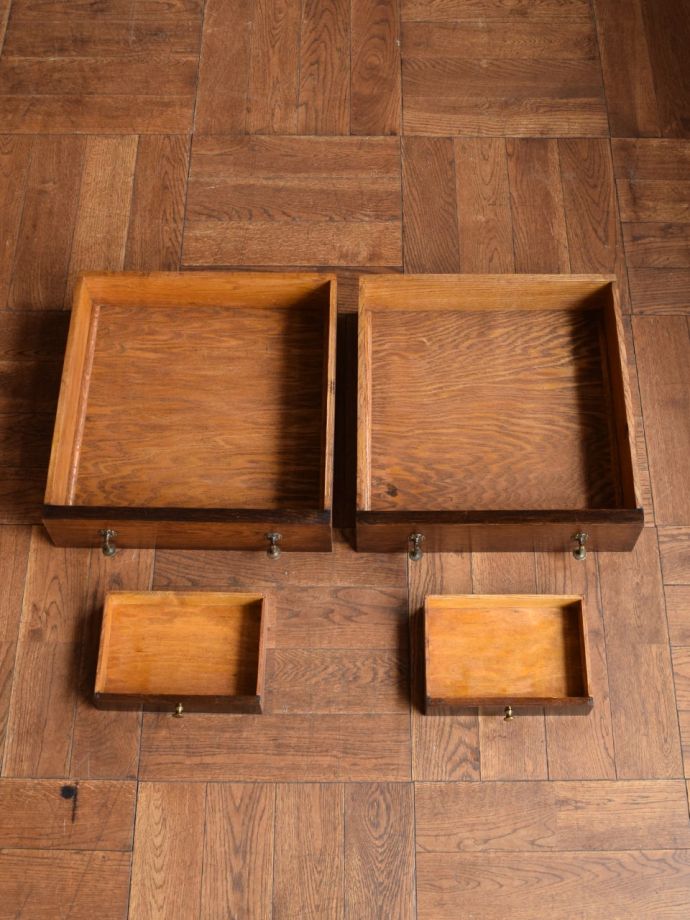 ビューローの引き出し