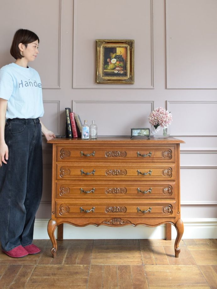 フランスのアンティークチェスト