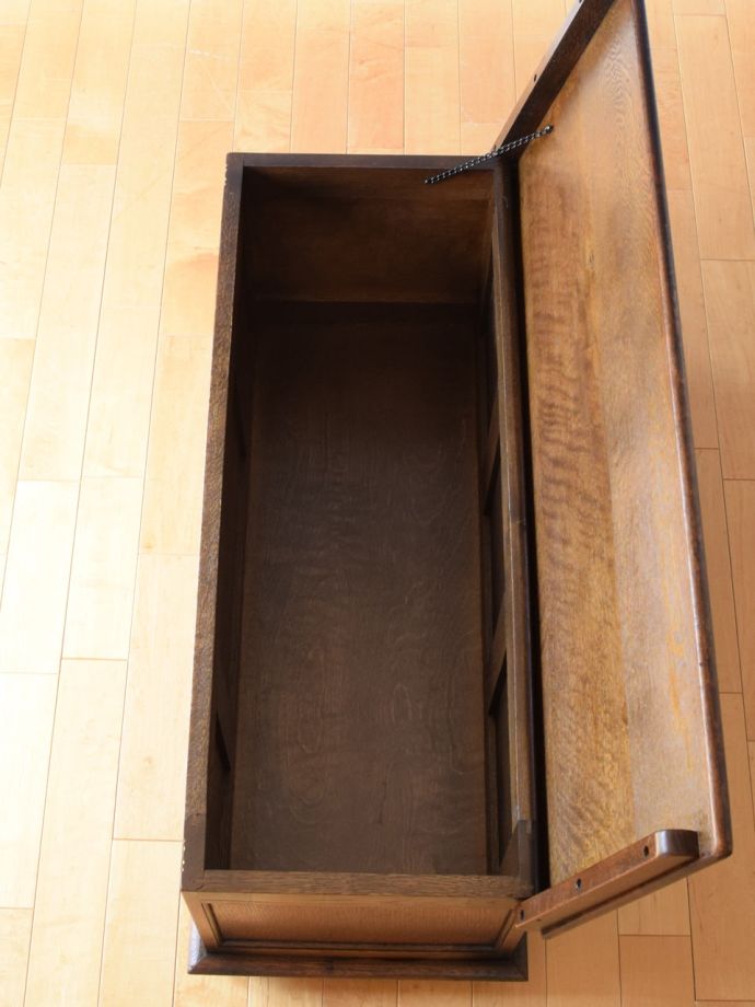 おしゃれなブランケットボックス