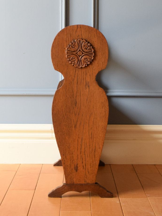 マガジンラックの側面