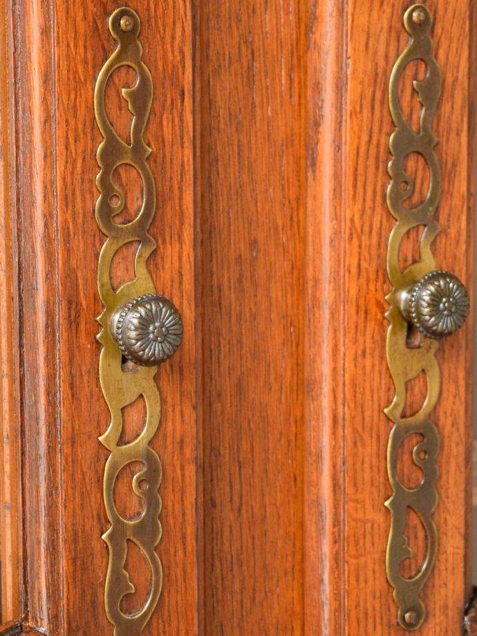 アンティーク家具の取っ手