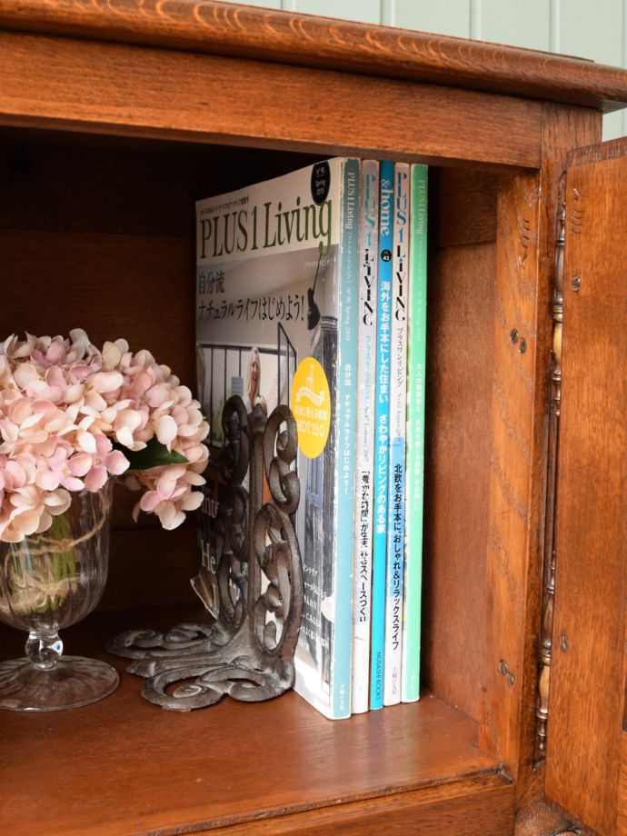 サイドキャビネットの収納量