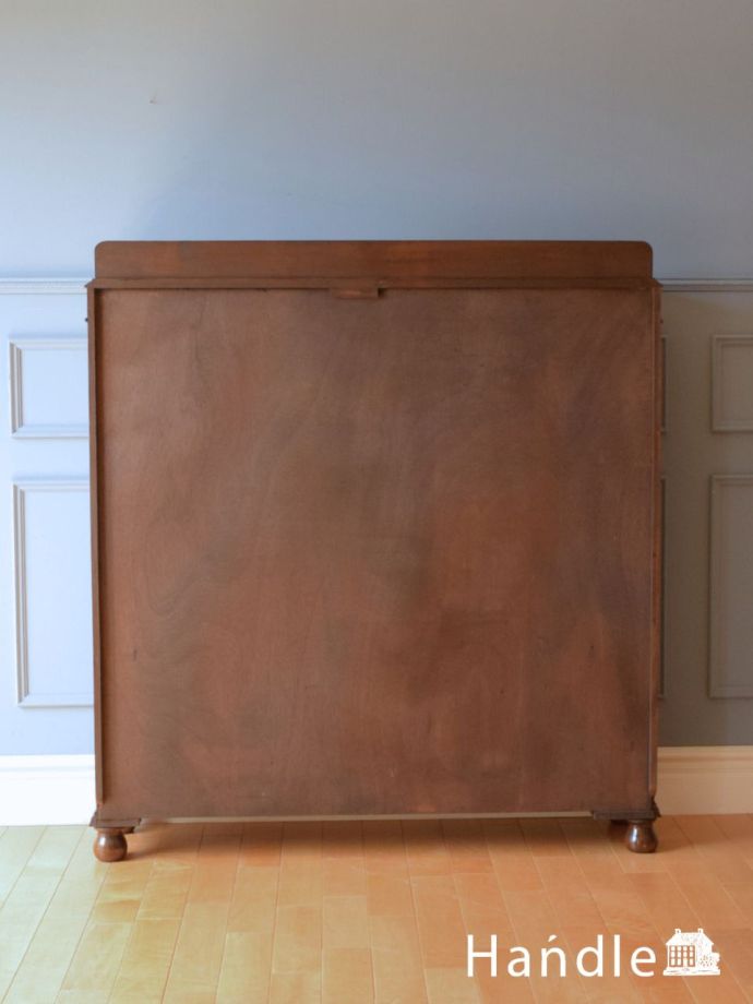 サイドバイサイドの後ろ姿