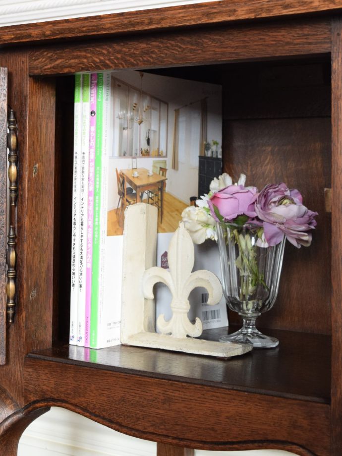 サイドキャビネットの収納量