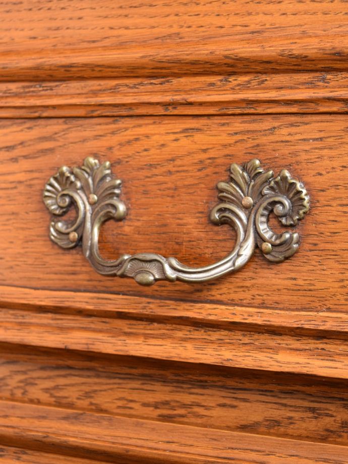 アンティークチェストの取っ手