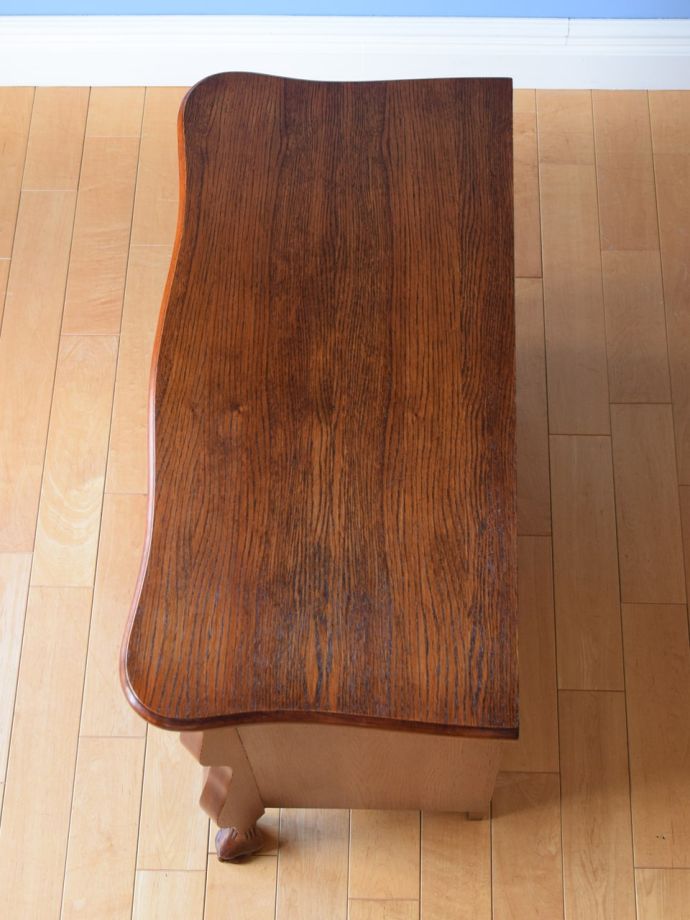 フランスのチェストの天板