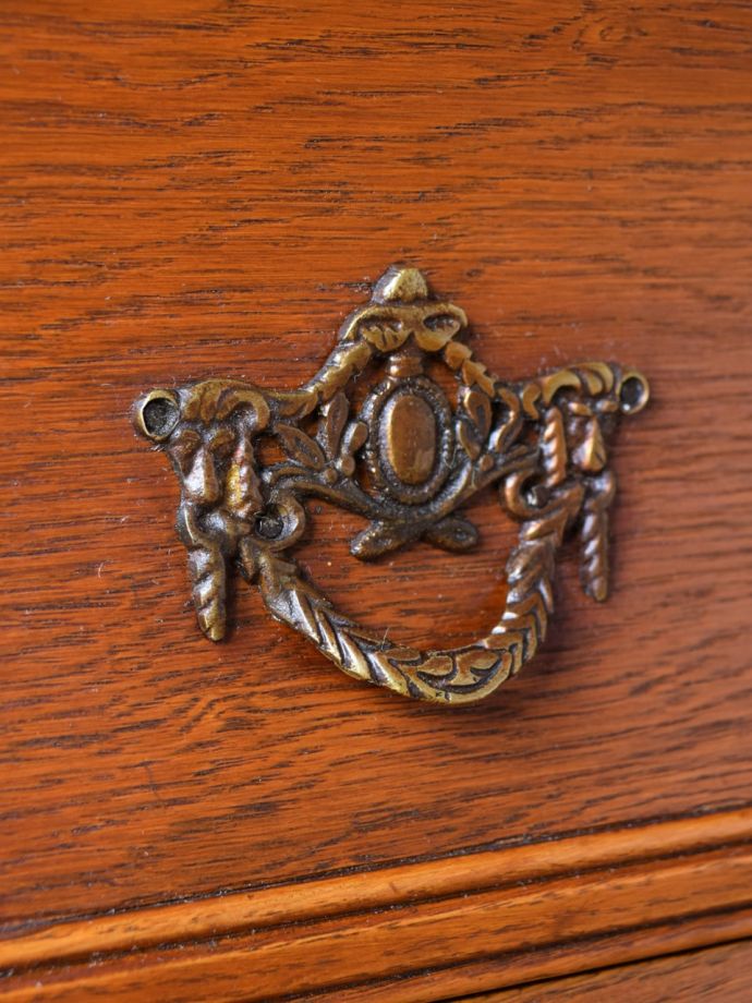 アンティークチェストの取っ手