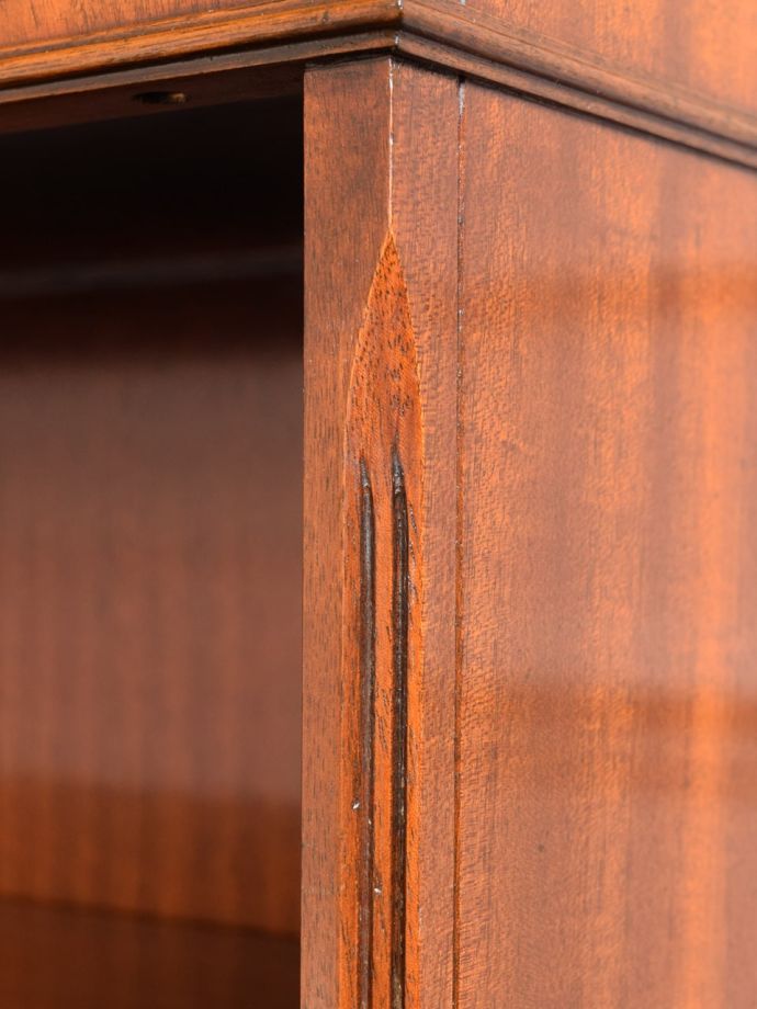 オープンシェルフの装飾