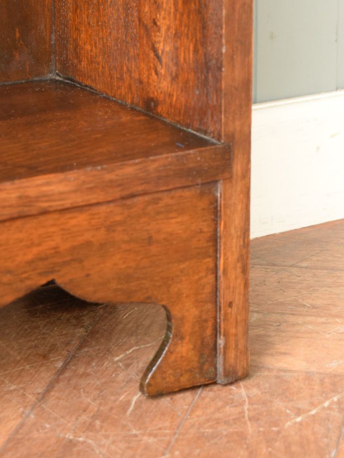 アンティーク家具の脚