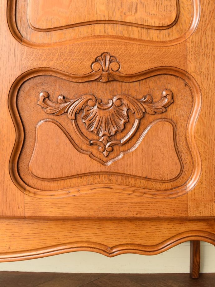 サイドボードの装飾