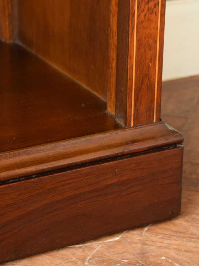 アンティーク家具の脚