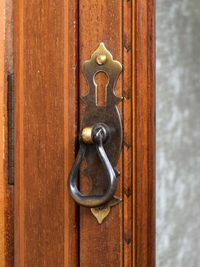 アンティーク家具の取っ手