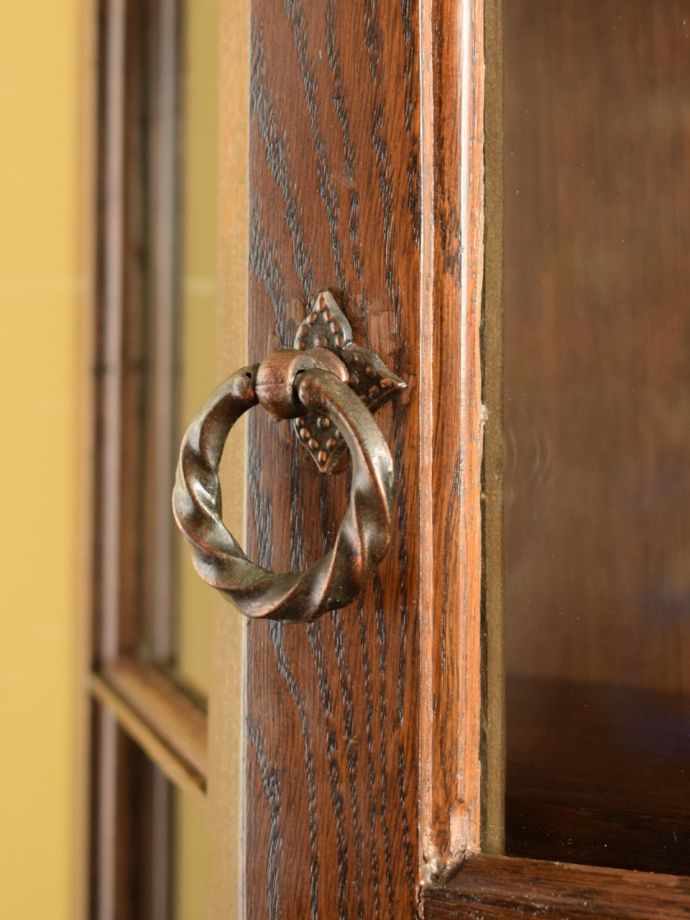 アンティーク家具の取っ手
