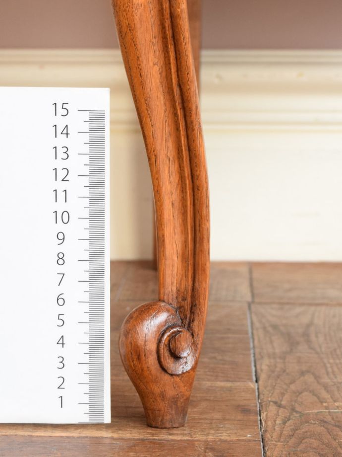 アンティークデスクの脚