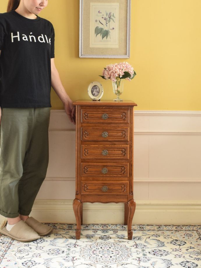 フランスのアンティークチェスト