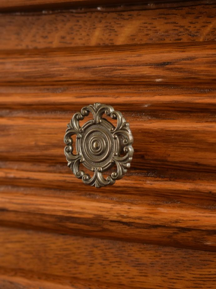 アンティークチェストの取っ手
