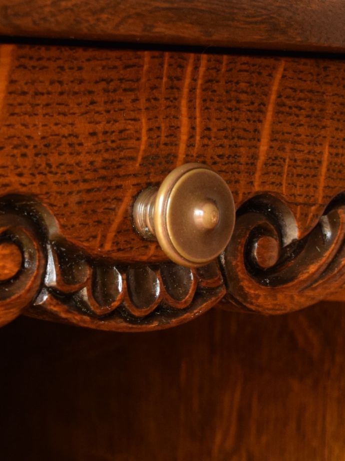 アンティーク家具の取っ手