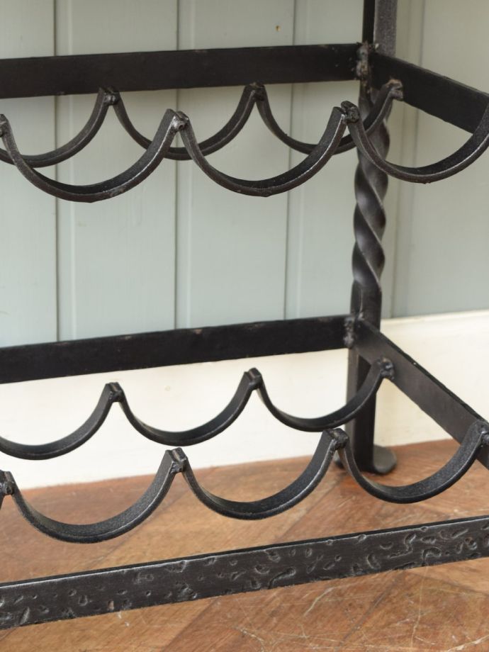 ボトルホルダー部分