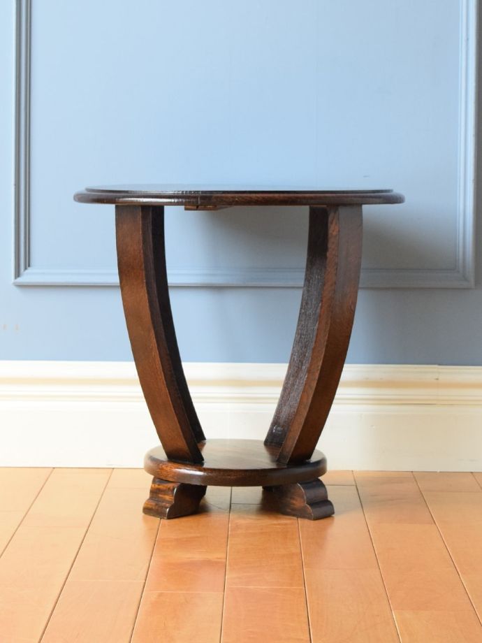 オケージョナルテーブルの側面