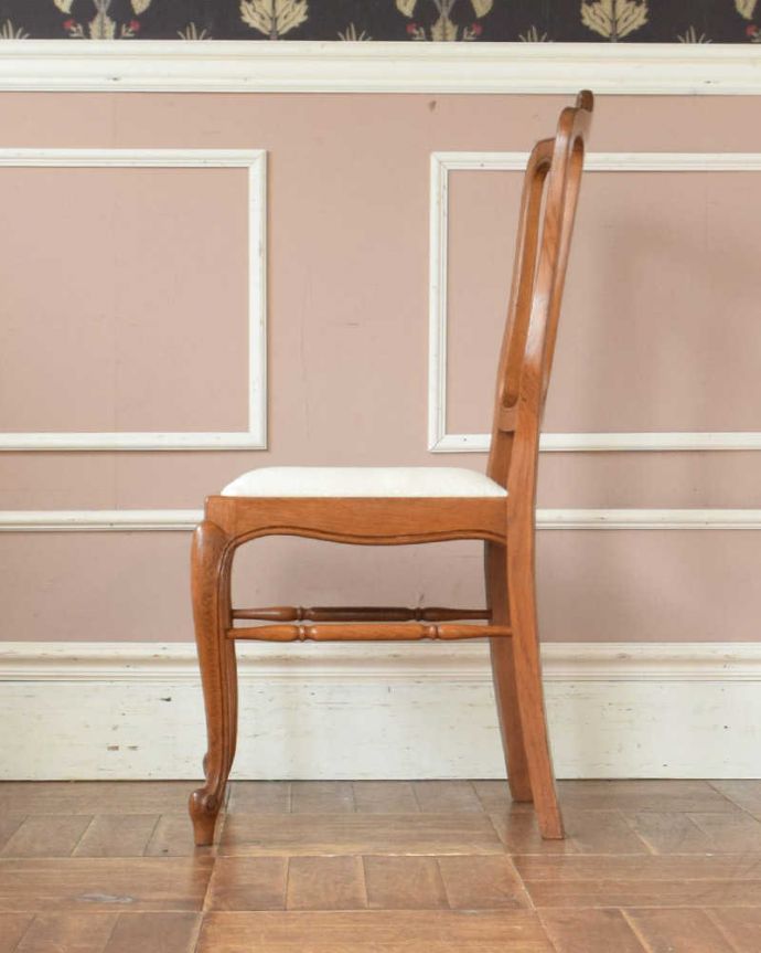 フランスの椅子の側面