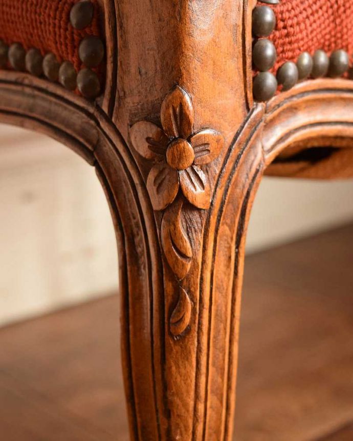 1920年代のアンティークプチポワンチェア、優雅なフランス輸入椅子(j