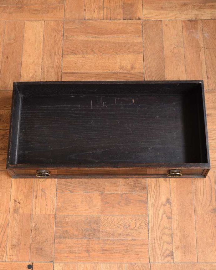 セティ・ソファ・ベンチ　アンティーク チェア　とってもめずらしいアンティークの椅子、イギリスの引き出し付きベンチ。引き出しの中もキレイですもちろん引き出しの中も職人がキレイに修復しました。(j-669-c)