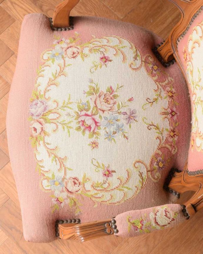 アンティークチェアの座面