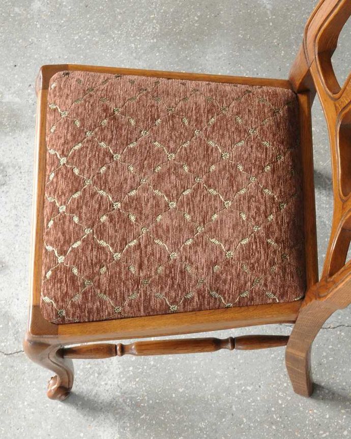 アンティークチェアの座面