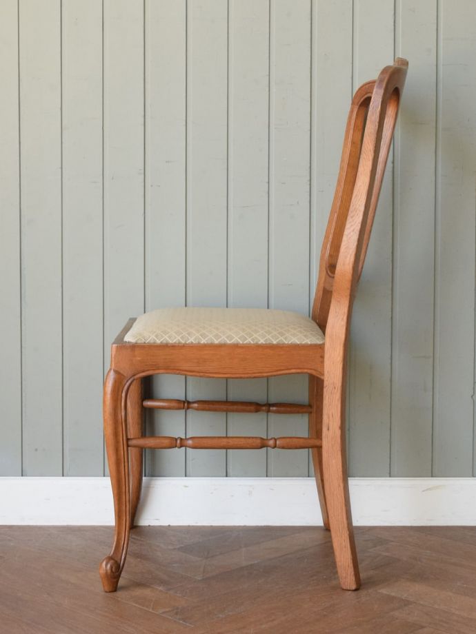 フランスのアンティークの椅子、猫脚が優雅なダイニングチェア(j-690-c