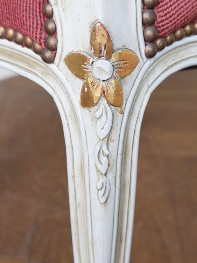 アンティークらしい装飾