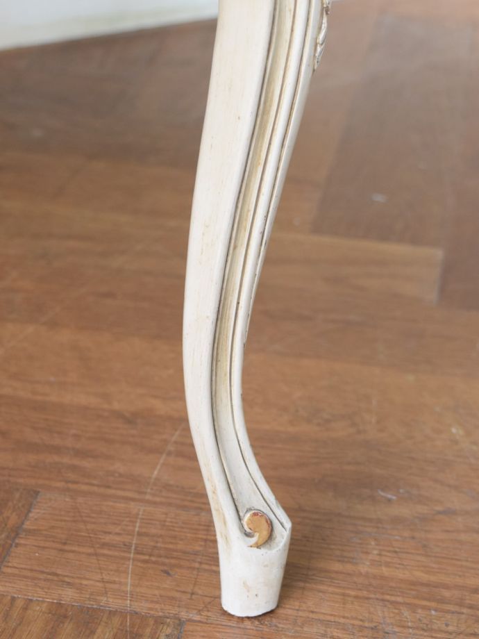 アンティーク椅子の脚