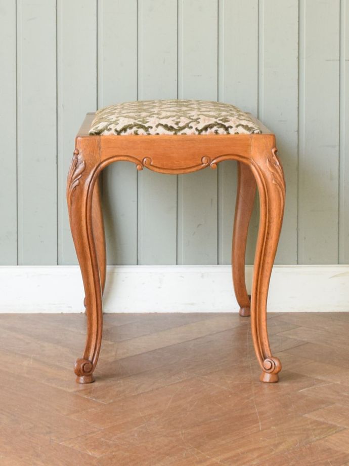 フランスの椅子の側面