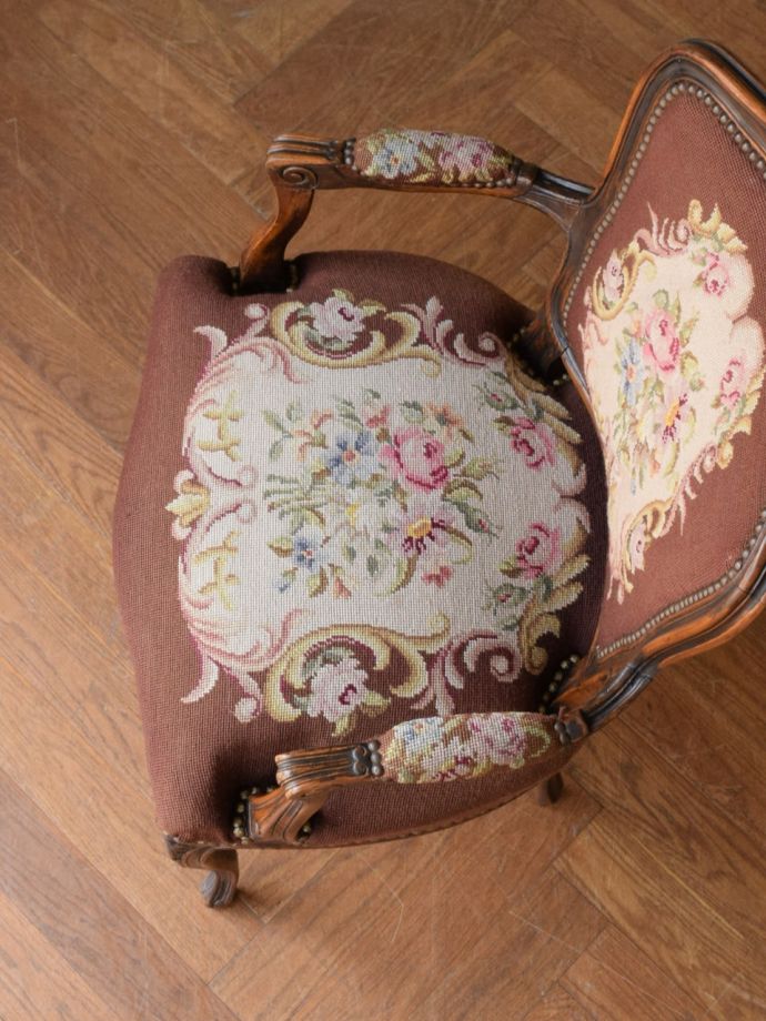 アンティークチェアの座面