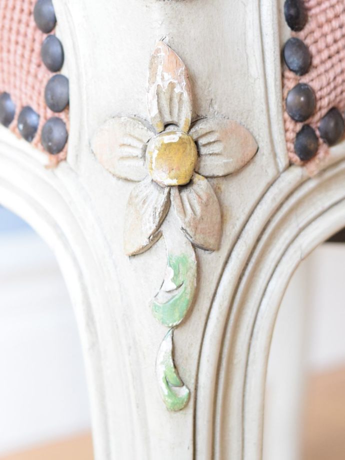 アンティークらしい装飾