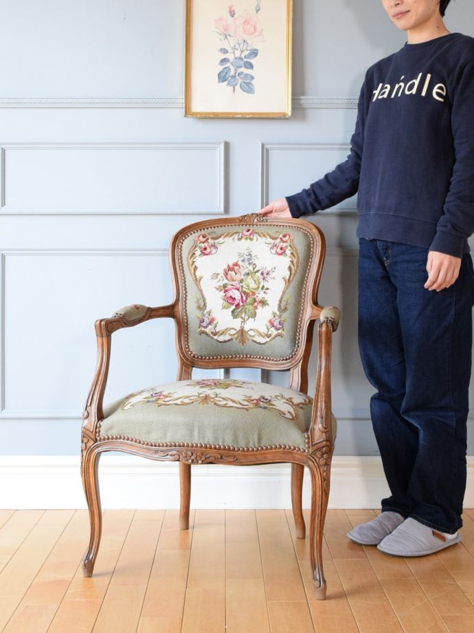 フランスのアンティークチェア