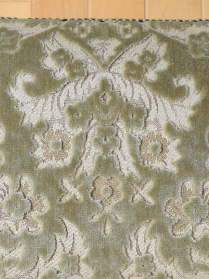 アンティークスツールの生地