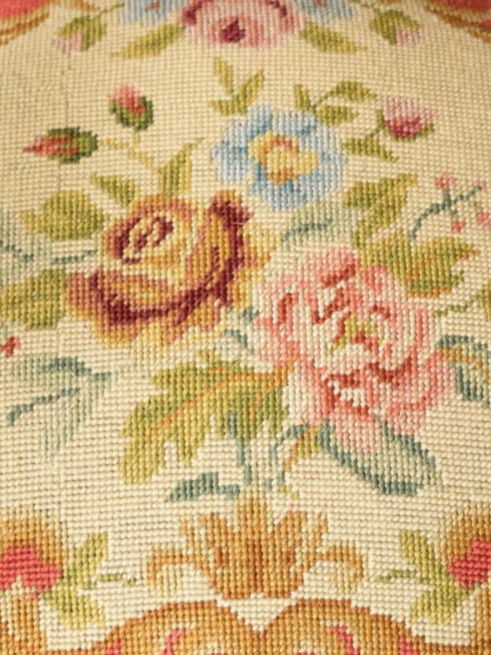 アンティークチェアの生地