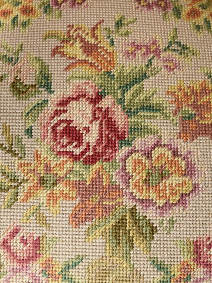 アンティークチェアの生地