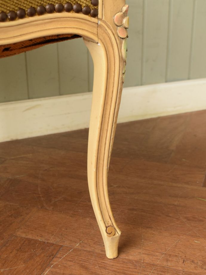 アンティーク椅子の脚